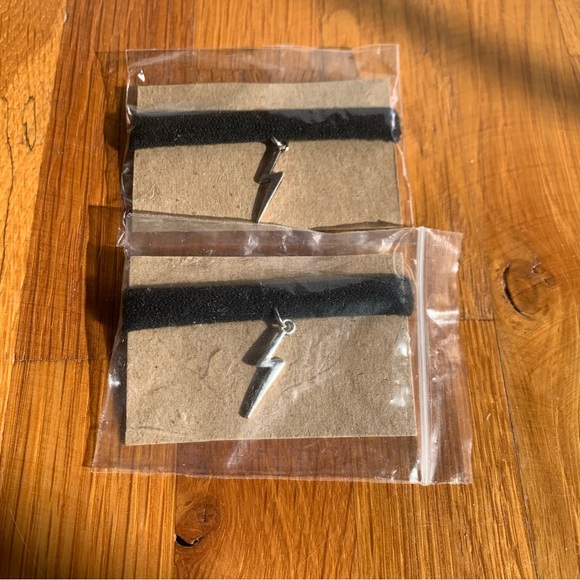 Lightning Bolt Hair Ties Sporty Athleisure Athletic Festival Dark Academia 🥀 - Picture 4 of 5